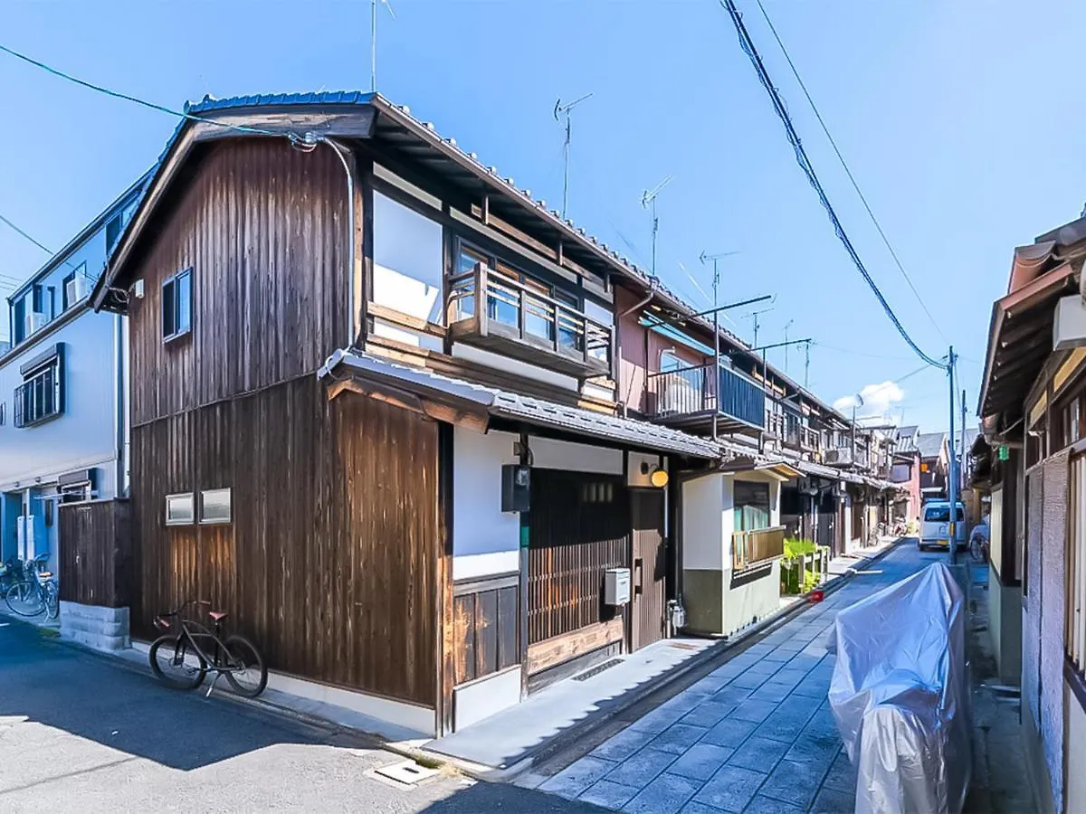 慶有魚-二条城 Villa Kyoto Japan